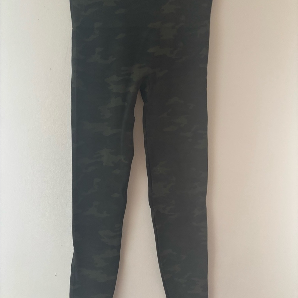 Womens Camouflage Leggings